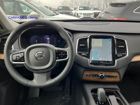 Certified 2024 Volvo XC90 T8 Plus w/ Protection Package Premier image 6