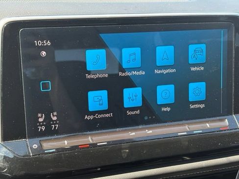 Used 2024 Volkswagen Atlas SE AWD/4WD image 13