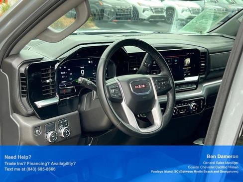 Used 2025 GMC Sierra 1500 SLT RWD image 5