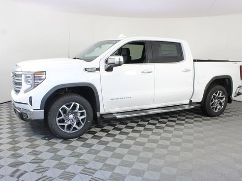 New 2026 GMC Sierra 1500 SLT w/ SLT Premium Plus Package AWD/4WD image 2