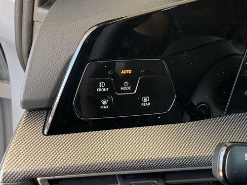 New 2026 Volkswagen GTI SE FWD image 23