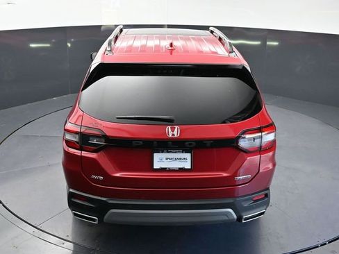 Used 2023 Honda Pilot Touring image 29