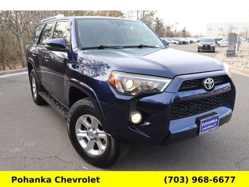 Used 2018 Toyota 4Runner SR5 Premium image 1