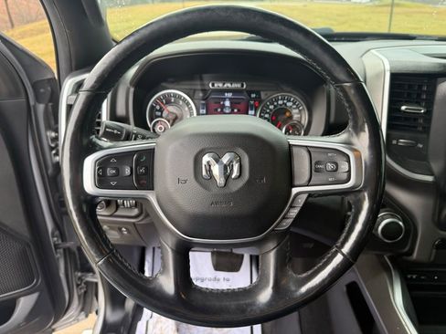 Used 2019 RAM 1500 Big Horn image 29
