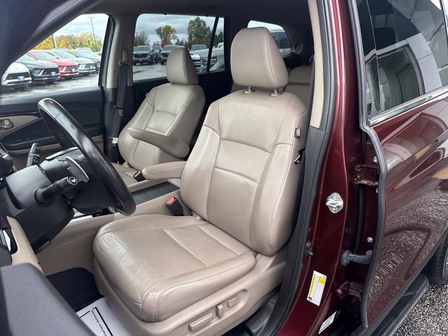 Used 2018 Honda Pilot Touring image 13