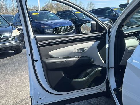 Used 2024 Hyundai Tucson SEL w/ Convenience Package AWD/4WD image 11