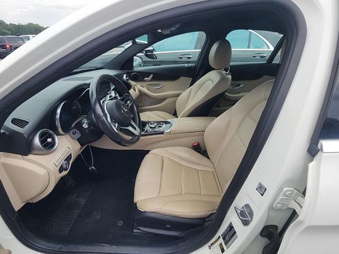 Used 2019 Mercedes-Benz C 300 Sedan image 4