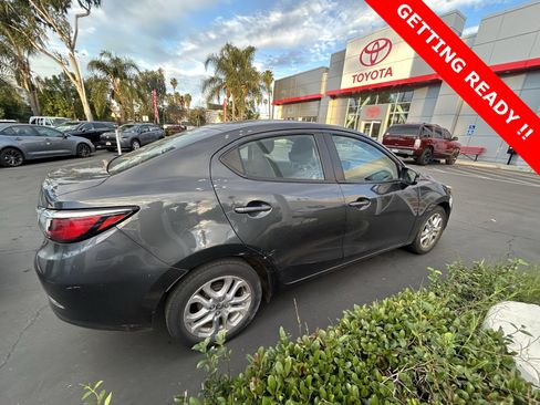 Used 2016 Scion iA image 7
