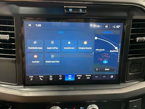 New 2026 Ford F250 Lariat w/ Black Appearance Package image 22