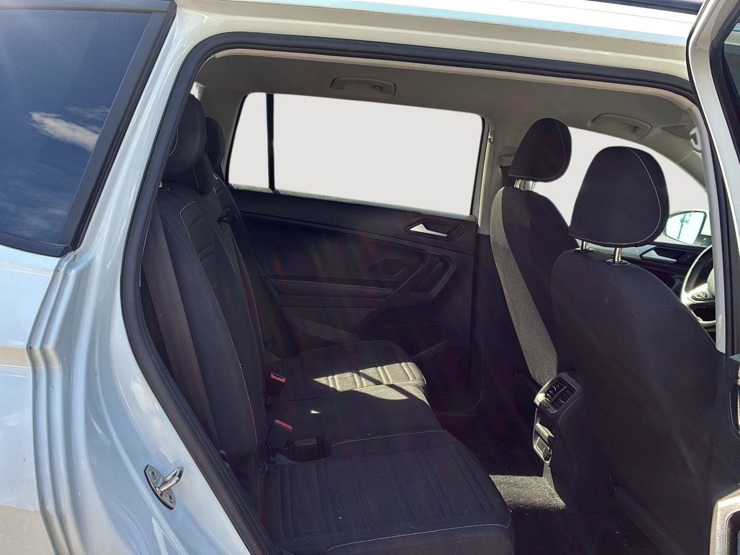 Used 2024 Volkswagen Tiguan S AWD/4WD image 15
