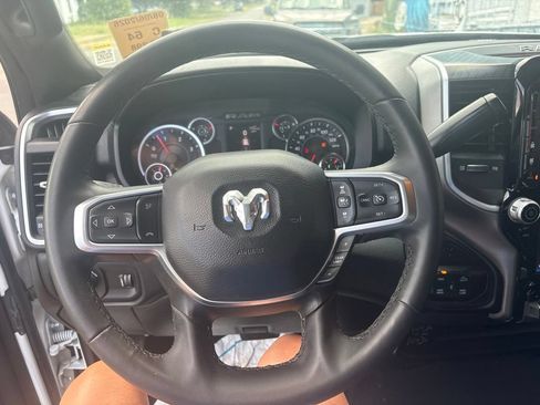 Used 2025 RAM 2500 Big Horn AWD/4WD image 13