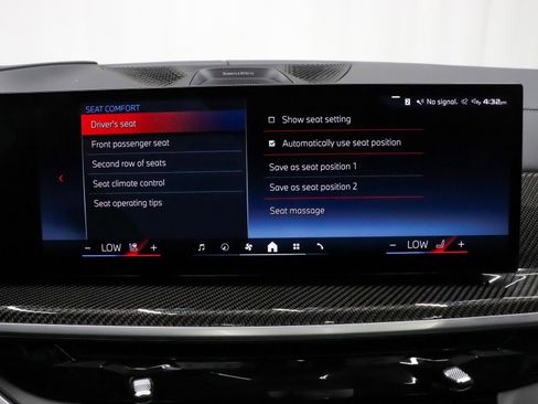 Used 2025 BMW X7 M60i image 50