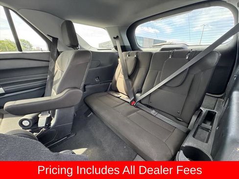 Used 2022 Ford Explorer XLT RWD image 13