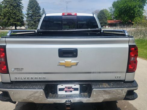 Used 2014 Chevrolet Silverado 1500 LTZ Z71 w/ LTZ Plus Package AWD/4WD image 5