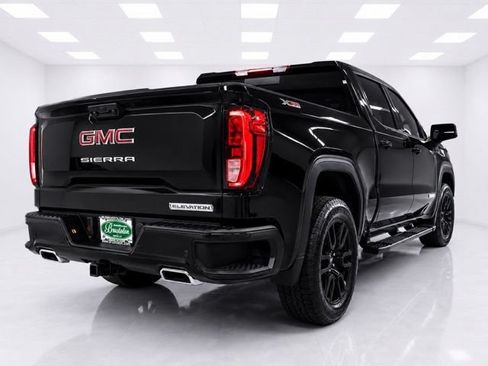 Used 2025 GMC Sierra 1500 Elevation w/ Elevation Premium Package AWD/4WD image 4
