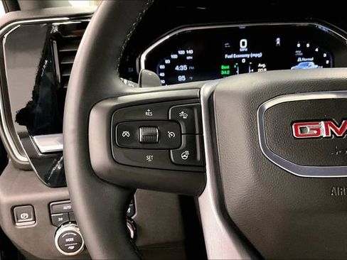 Used 2024 GMC Sierra 1500 Elevation w/ Elevation Premium Package AWD/4WD image 27