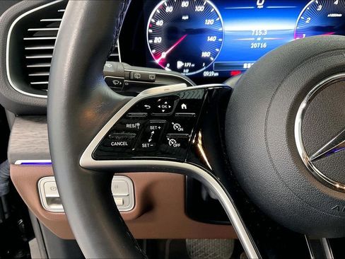 Used 2025 Mercedes-Benz GLE 350 4MATIC image 23