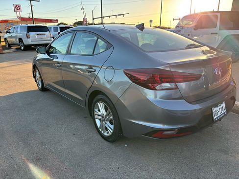 Used 2019 Hyundai Elantra SEL w/ Cargo Package image 4