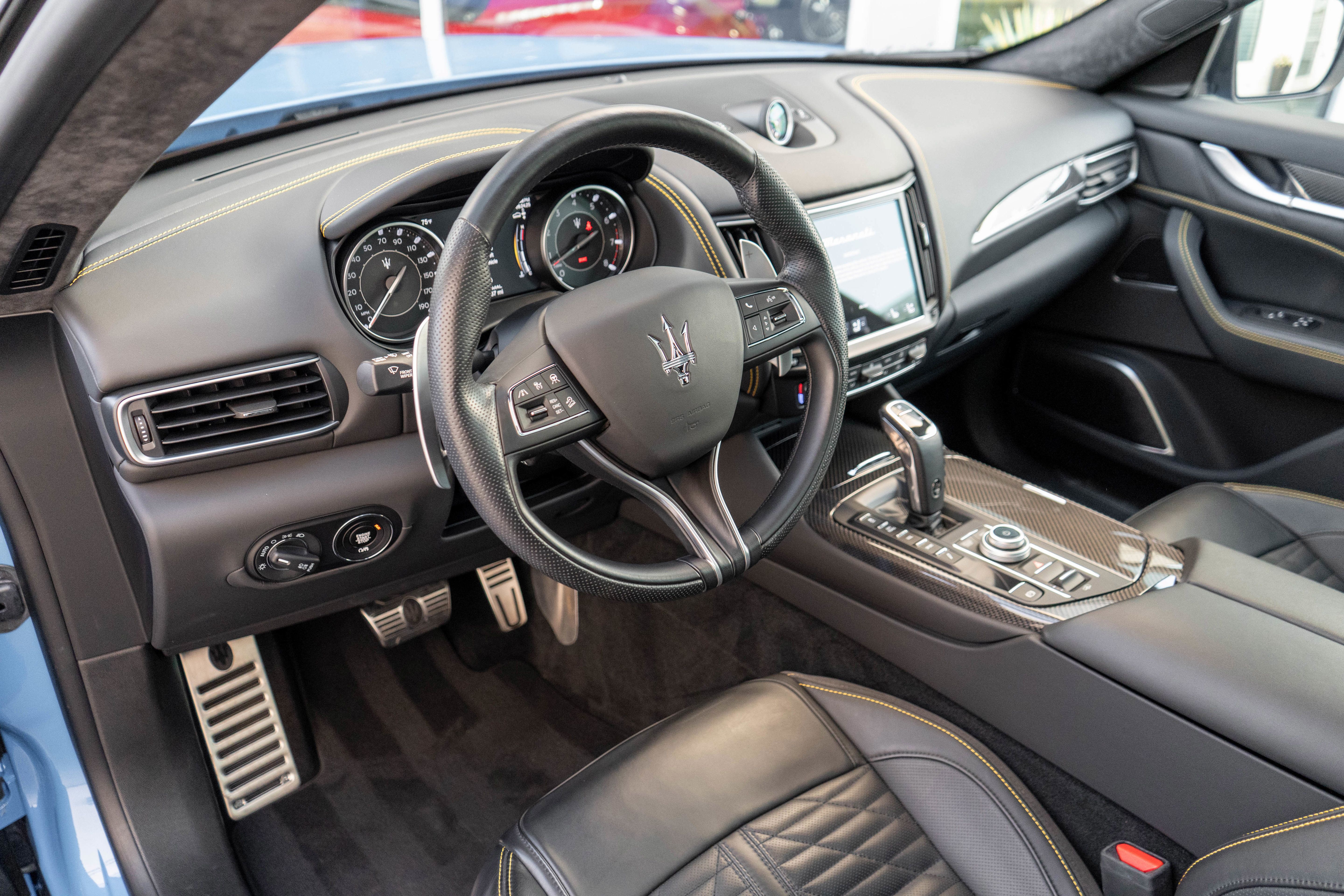 Used 2022 Maserati Levante F Tributo AWD/4WD image 11
