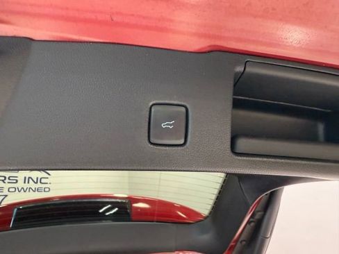 Used 2020 Ford Escape SEL image 81