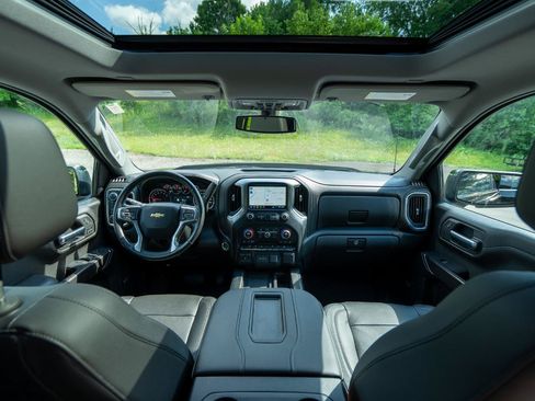 Used 2019 Chevrolet Silverado 1500 LTZ w/ LTZ Plus Package AWD/4WD image 13