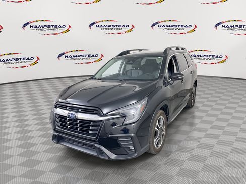 Used 2023 Subaru Ascent Limited AWD/4WD image 1
