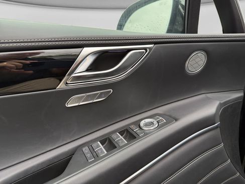 Used 2025 Genesis GV80 2.5T AWD/4WD image 10
