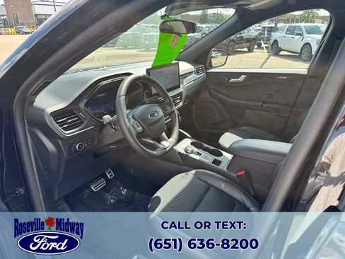Used 2024 Ford Escape ST-Line Select w/ Tech Pack #2 AWD/4WD image 25