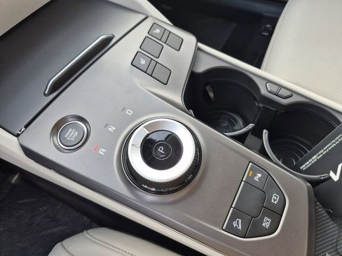 New 2026 Kia Sportage EX image 23