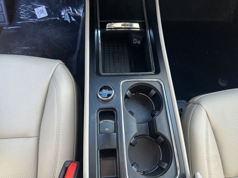 New 2026 Lincoln Corsair Premiere image 16