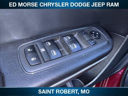 Certified 2021 Chrysler 300 Touring w/ Driver Convenience Group RWD image 17