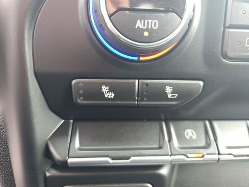 Used 2021 Chevrolet Silverado 1500 LT image 57