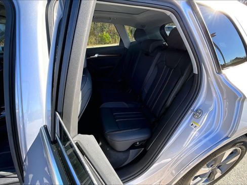 Used 2023 Audi Q5 Prestige image 21