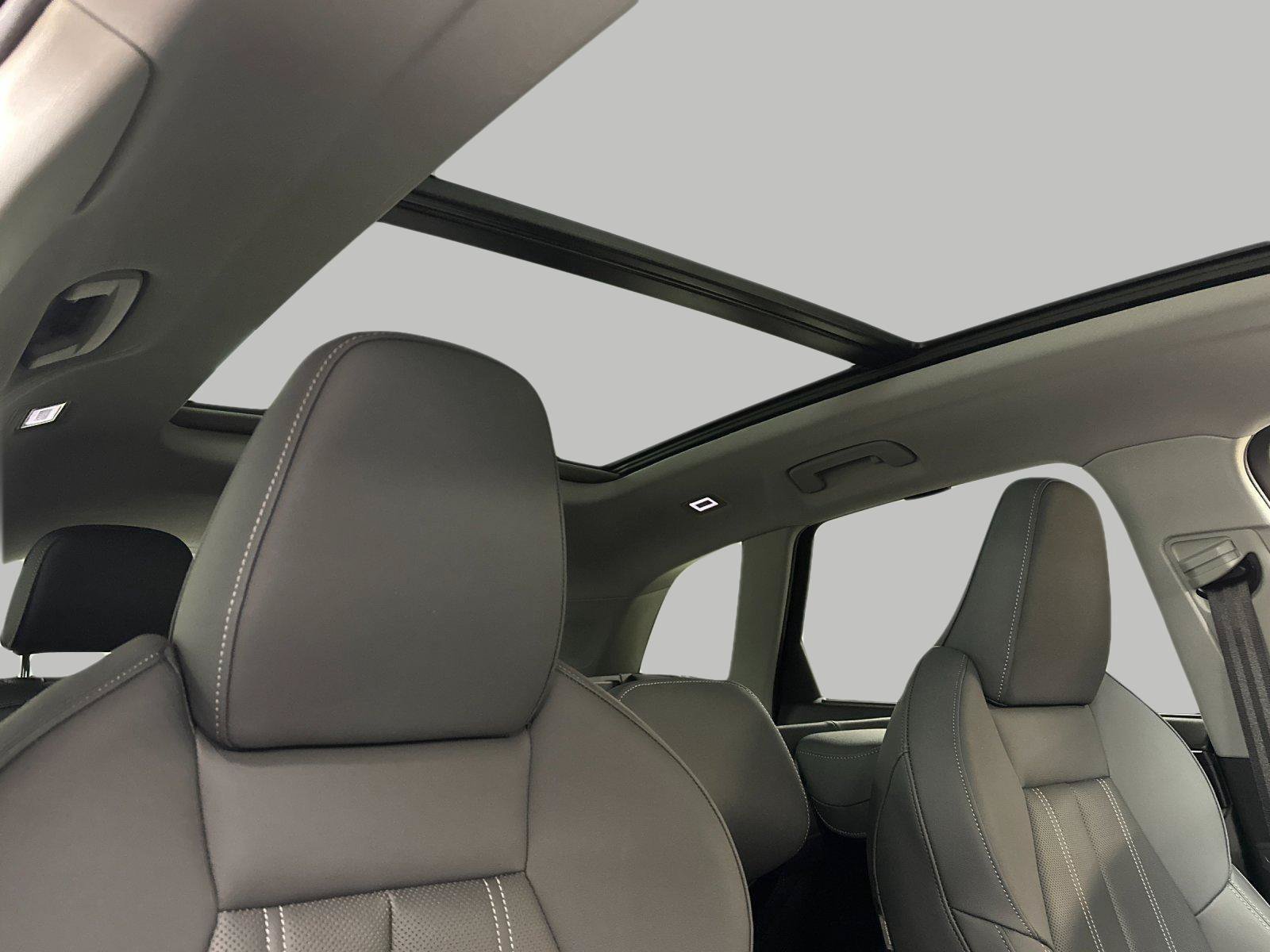 Certified 2026 Audi Q5 Premium Plus AWD/4WD image 17