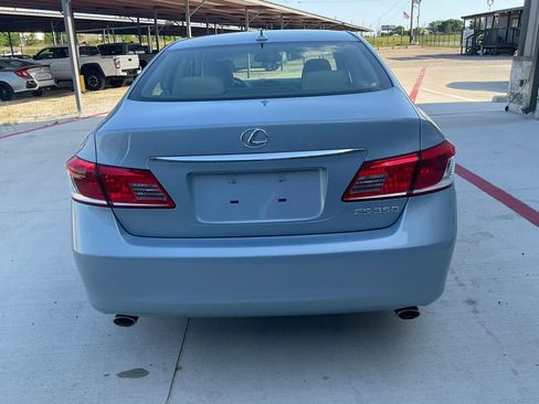 Used 2011 Lexus ES 350 FWD image 7