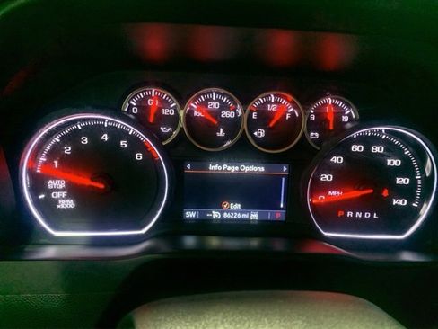 Used 2019 Chevrolet Silverado 1500 LT Trail Boss image 15