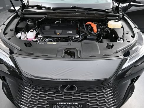 Used 2025 Lexus RX 350 w/ Convenience Package AWD/4WD image 23