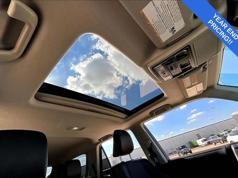 Used 2023 Toyota 4Runner Limited image 22