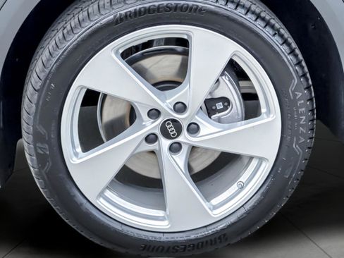 New 2026 Audi Q5 Premium Plus image 25