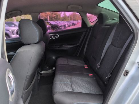 Used 2016 Nissan Sentra SR FWD image 13