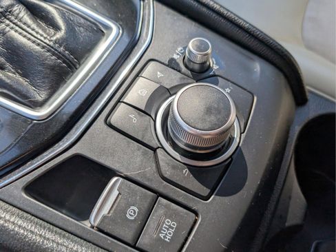 Used 2021 MAZDA CX-5 Touring image 39