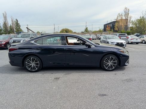 Certified 2023 Lexus ES 350 w/ Premium Package FWD image 2