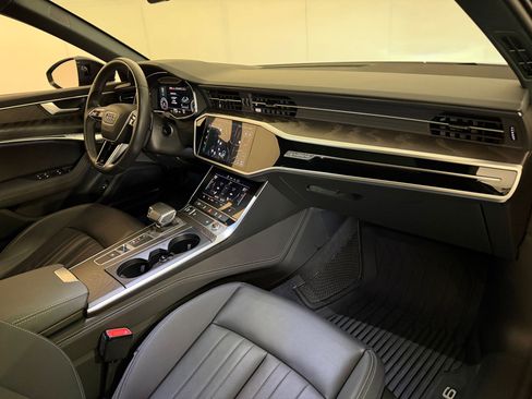 Used 2023 Audi A6 Premium Plus w/ Premium Plus Package image 32