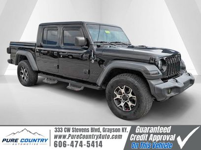 Used 2021 Jeep Gladiator Sport