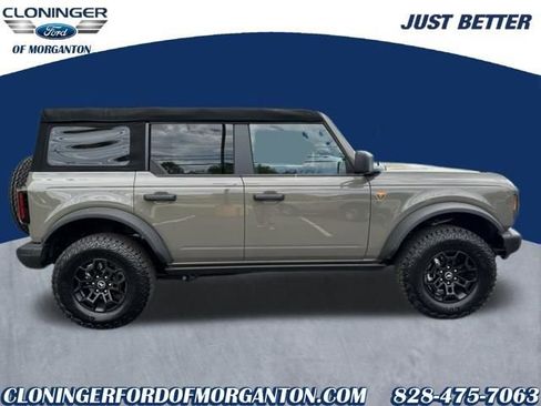 New 2026 Ford Bronco Badlands AWD/4WD image 9