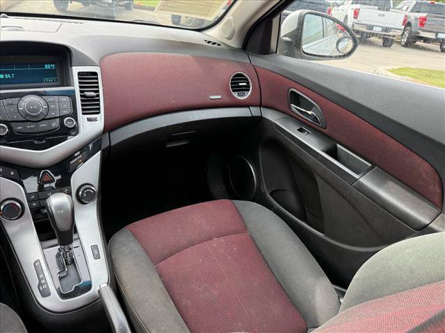 Used 2011 Chevrolet Cruze LT FWD image 9