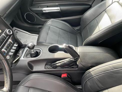 Used 2019 Ford Mustang GT Premium w/ Black Accent Package RWD image 16