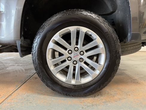 Used 2019 GMC Canyon SLT w/ Driver Alert Package image 8