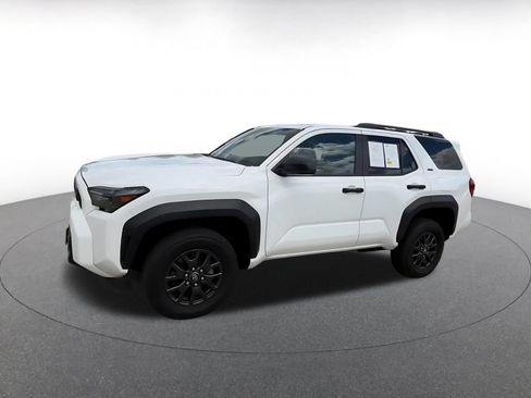 Used 2025 Toyota 4Runner SR5 RWD image 8