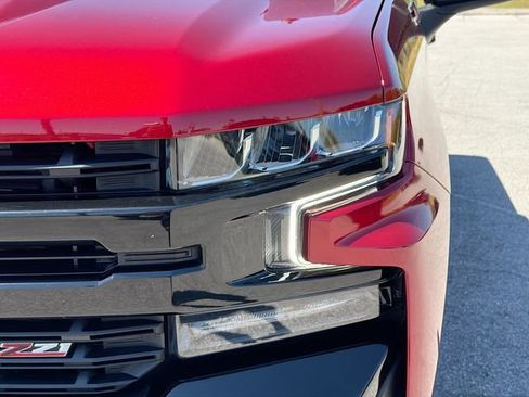 Used 2022 Chevrolet Silverado 1500 LT Trail Boss w/ Bed Protection Package image 9
